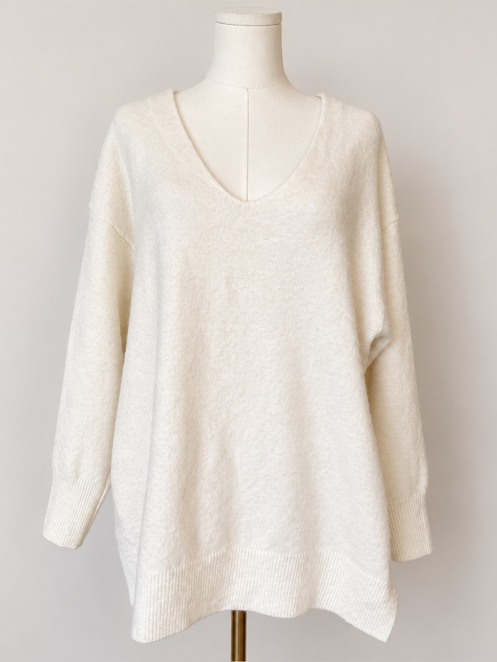 H&M Cream Oversized Lagenlook Tunic Sweater Hi Low Side Slit Size M
